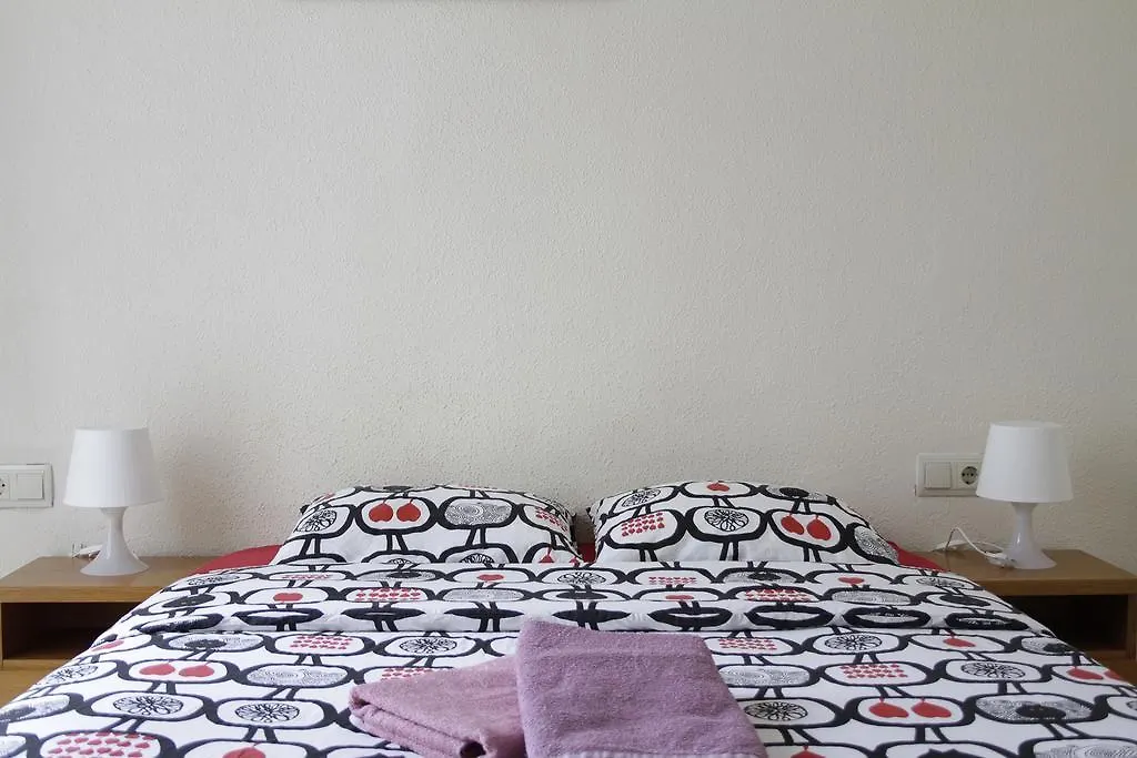 Cozy Apartment Near Sagrada Familia Barcelona