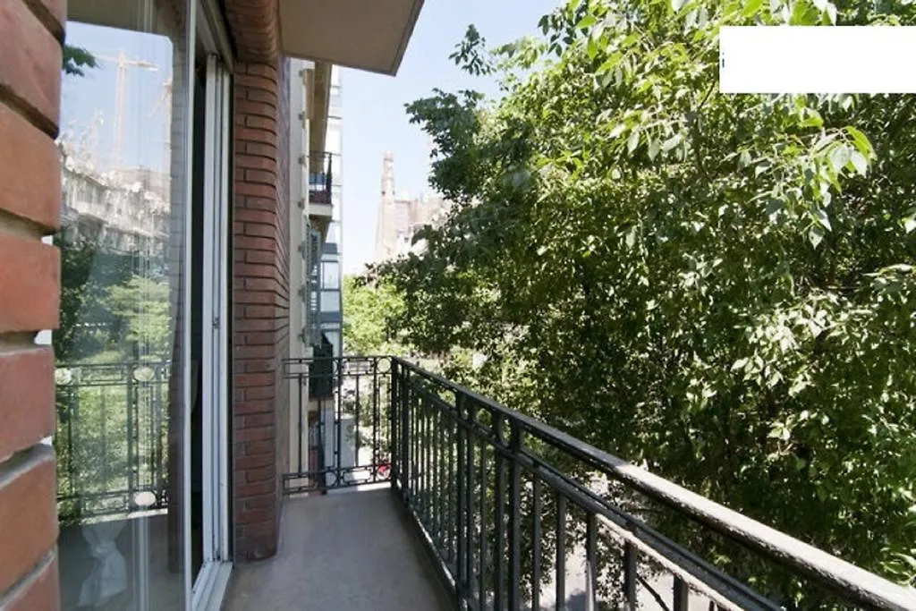 Cozy Apartment Near Sagrada Familia Barcelona 0*,