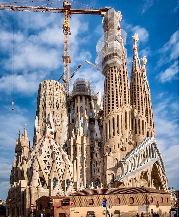 Cozy Apartment Near Sagrada Familia Barcelona
